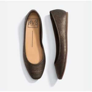 Buckley | Women's DV8 Perforated Flats, 8.5